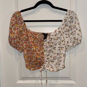Forever 21 Two-Tone Floral Puff Sleeve Crop Top - White & Peach